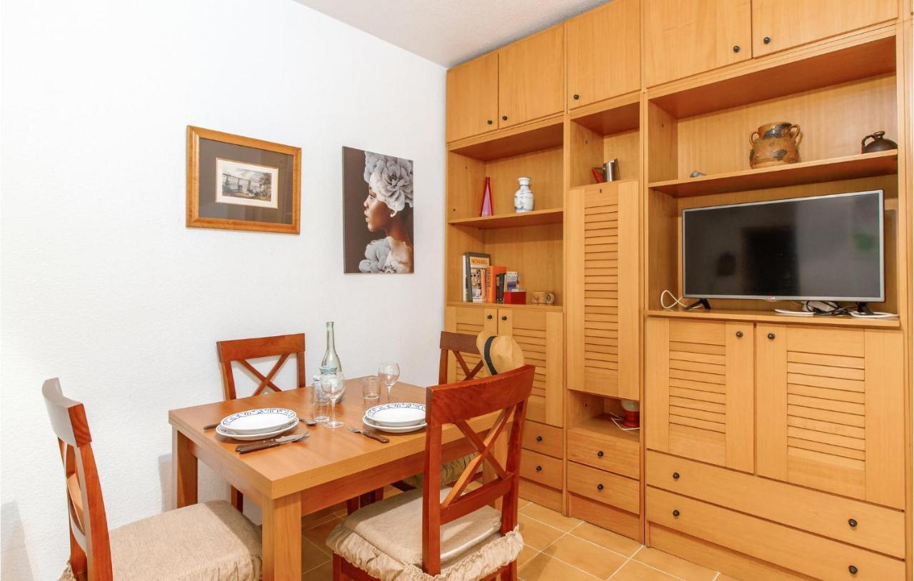 1 Bedroom Nice Apartment In Santa Pola Exteriér fotografie
